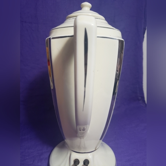 Vintage 1930s Porcelain Coffee Percolator - Picture 8 of 16